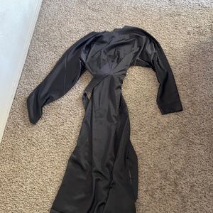 Beautiful black maxi dress for prom or big events. Bodycon